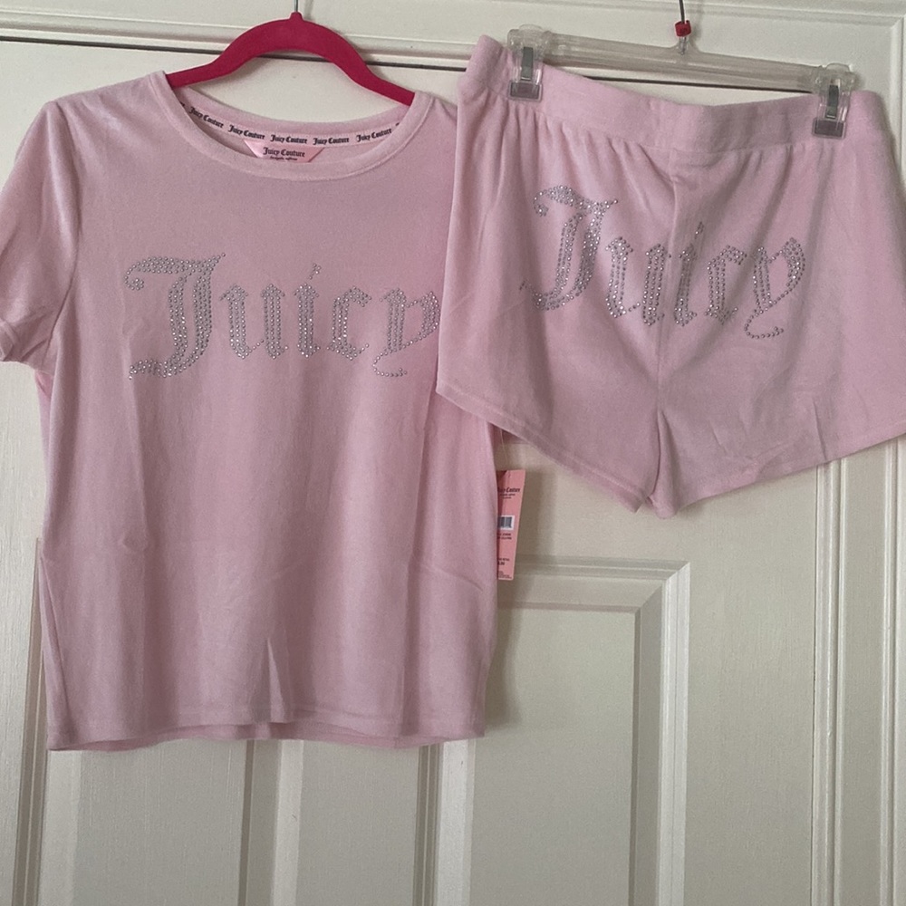 Juicy couture two piece pajama set